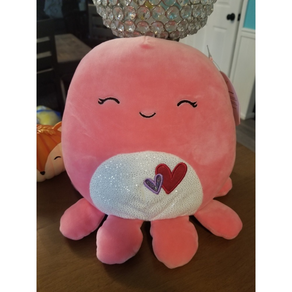 NWT Squishmallow 2021 8" Abby the Pink Valentine's Octopus W/ Hearts